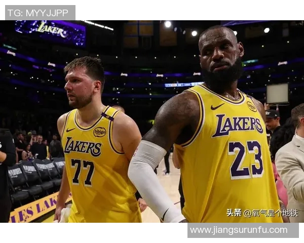 2021年1月14日湖人与雷霆精彩对决全场录像回放与精彩瞬间分析