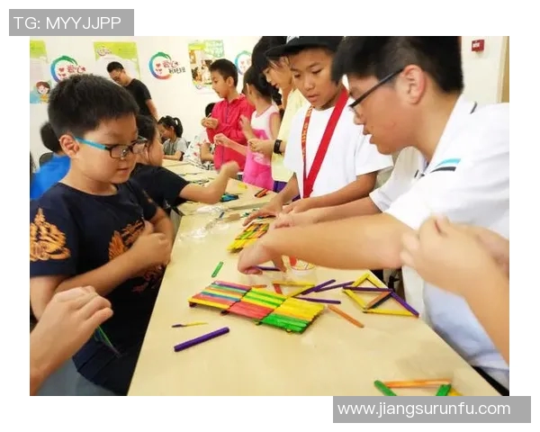 八节热身运动助力体育课前的完美开场与身体准备